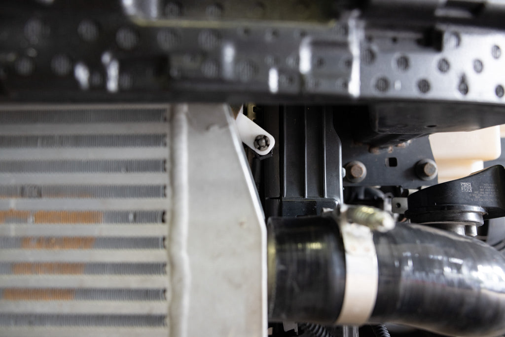 MK7 GTI/GOLF R FMIC AMBIENT TEMPERATURE SENSOR RELOCATION BRACKET