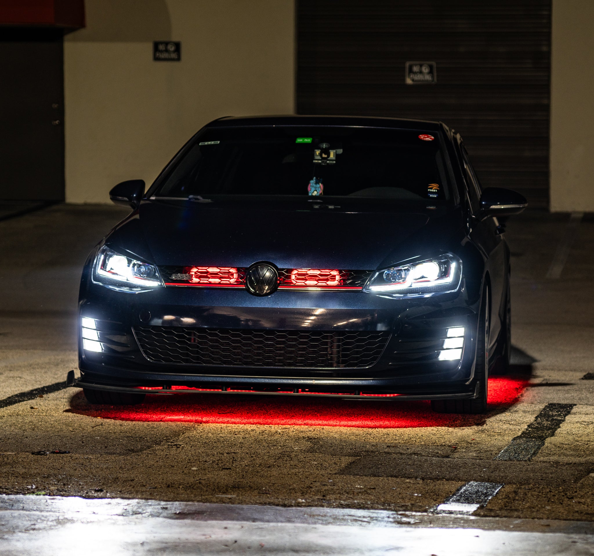 2015-2021 Volkswagen Golf GTI/GTD/R (MK7/MK7.5) Dual BIG MOUTH LIT KIT Ram Air Intake
Scoops (2-3 Weeks Lead Time!)